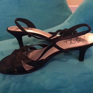 Life Stride Heels